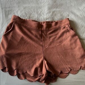 Scalloped Hem Women's Shorts in Rust/Tan Color